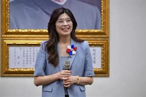 面对2026地方选战，郑丽文有多少胜算？再就是2028也是一场艰困的选战，到底谁