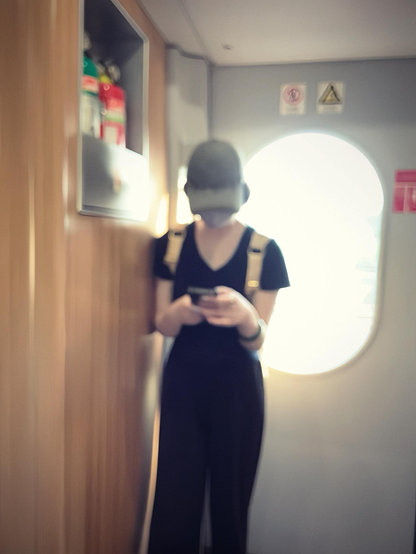 不同你情天恨海了  山高路遥远 我一个人闯荡也无妨