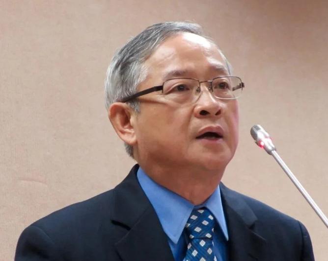 台湾知名人士林郁方：大陆现在有个问题，我实在看不懂大陆造那么多武器装备，造那么多