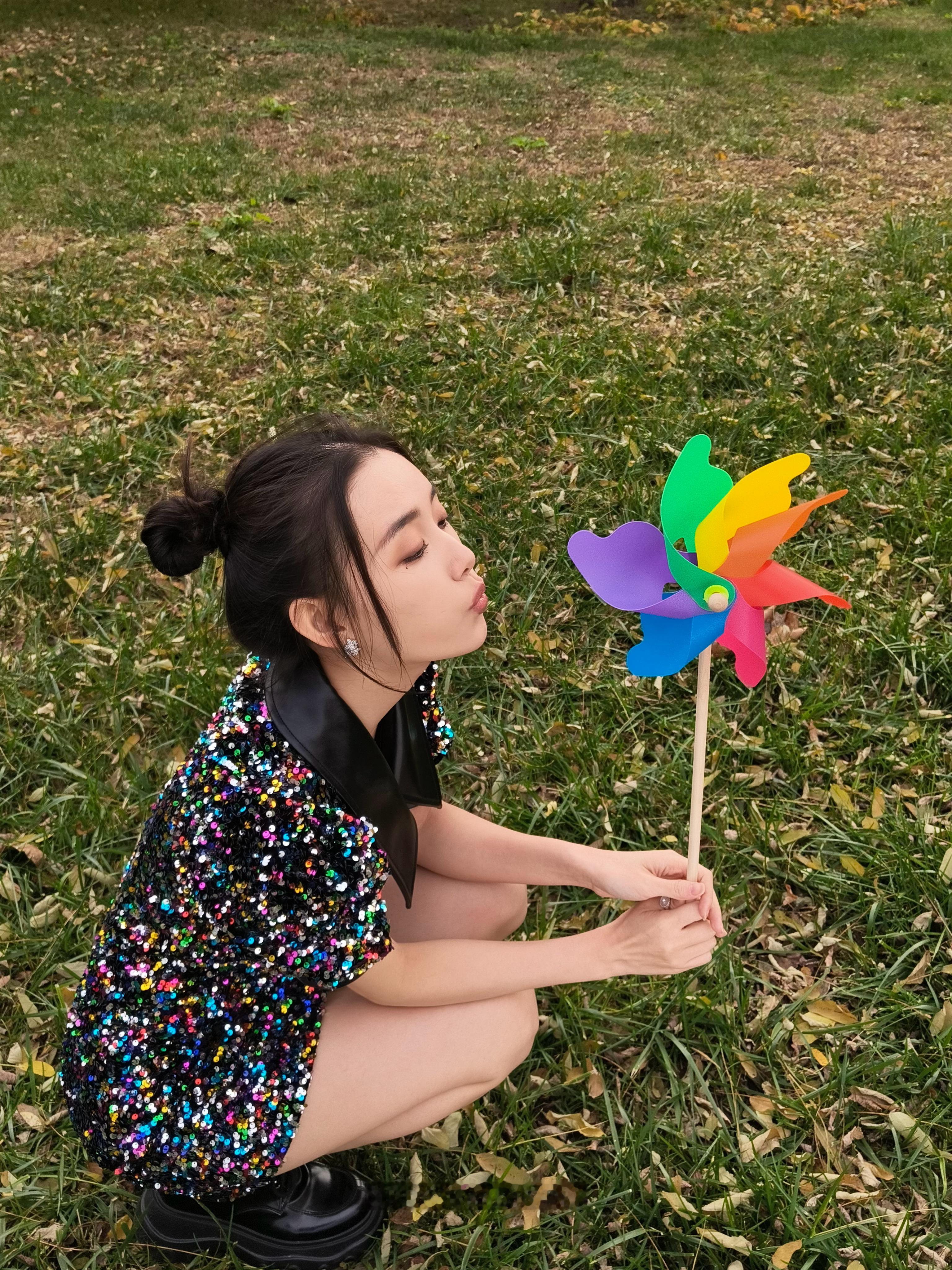 娱乐圈都在用的超美小OPhone 💜 OPPO Reno13 来一组好看可爱冬