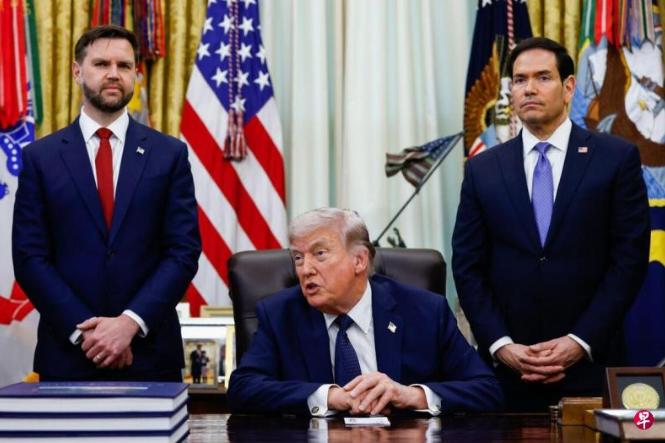 不想访华了？特朗普铤而走险，制裁中国炼油厂！

4月24日，国际能源市场和中美经