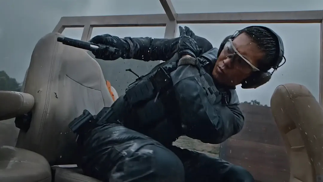 想看《蛟龙行动》理由1.36亿《红海行动》姊妹篇2.林超贤硬核动作3.核潜艇战争