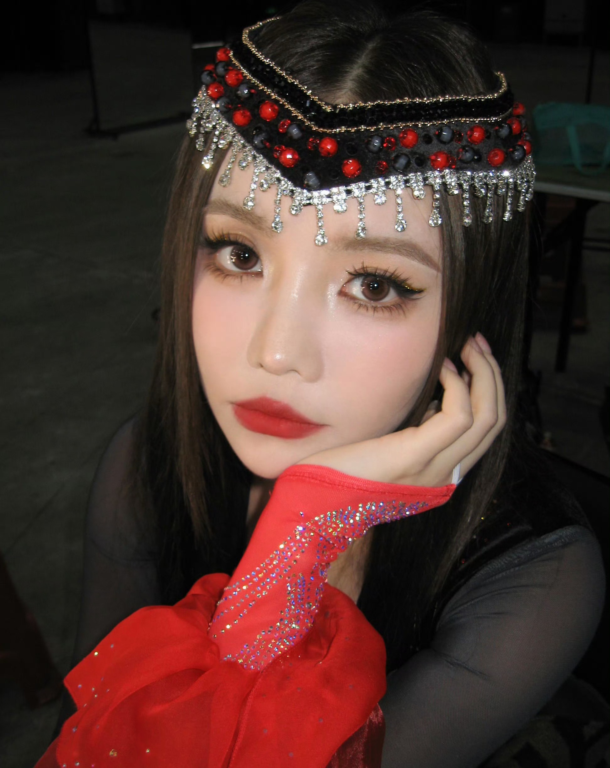 萧蔷说安崎女团之光萧蔷对安崎说：“你就是女团之光！”唱跳全能、舞台亮眼，谁能不喜