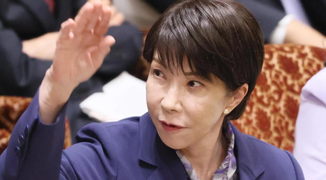 【日本作家山田淳指出日本GDP跌至世界第6位仅仅是开端。高市必须正视背负着巨额债