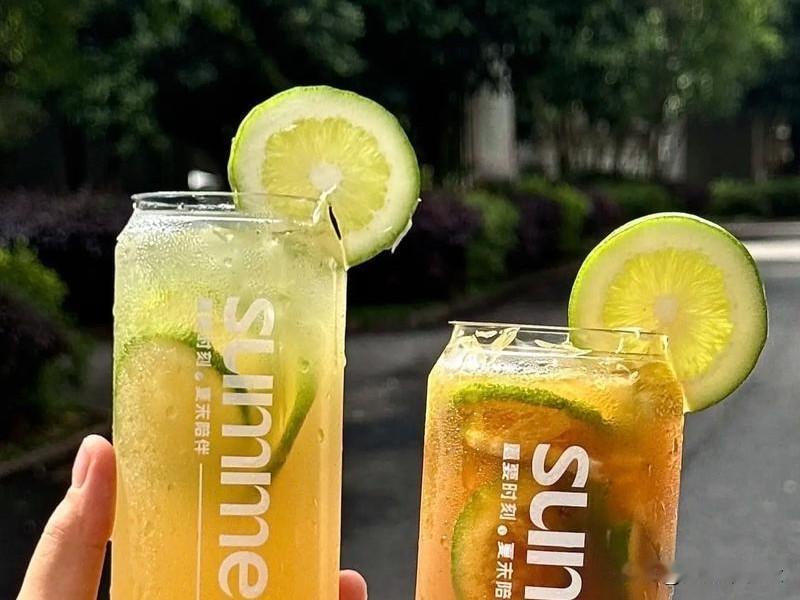 📝 这类人群的典型画像

如果你仔细观察，以下几类“饮料党”可能就在我们周围：