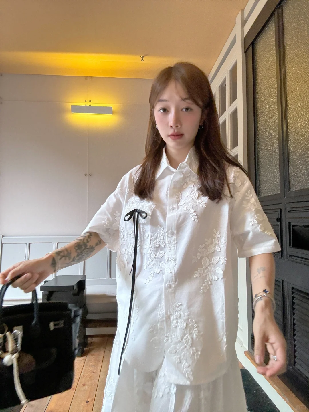 浅棕齐肩发