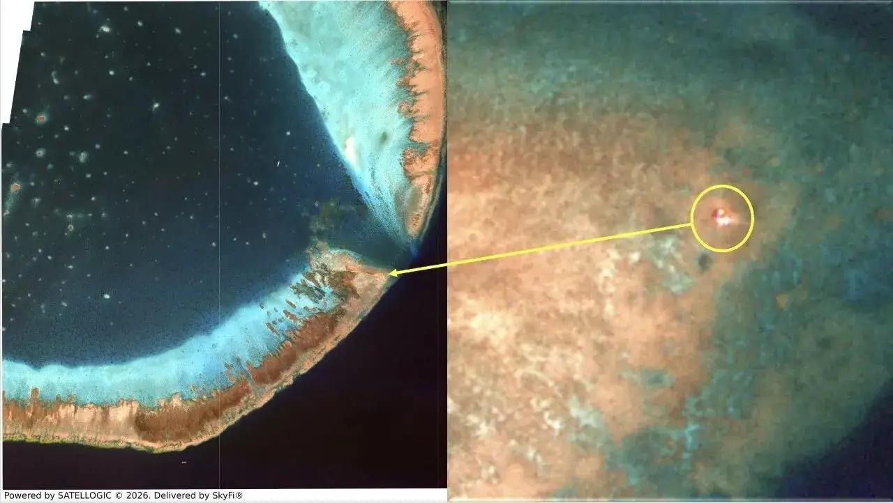 2026年6月6日星期6，有一个6乘6米的平台上站了6个人
6月8号，菲律宾武装