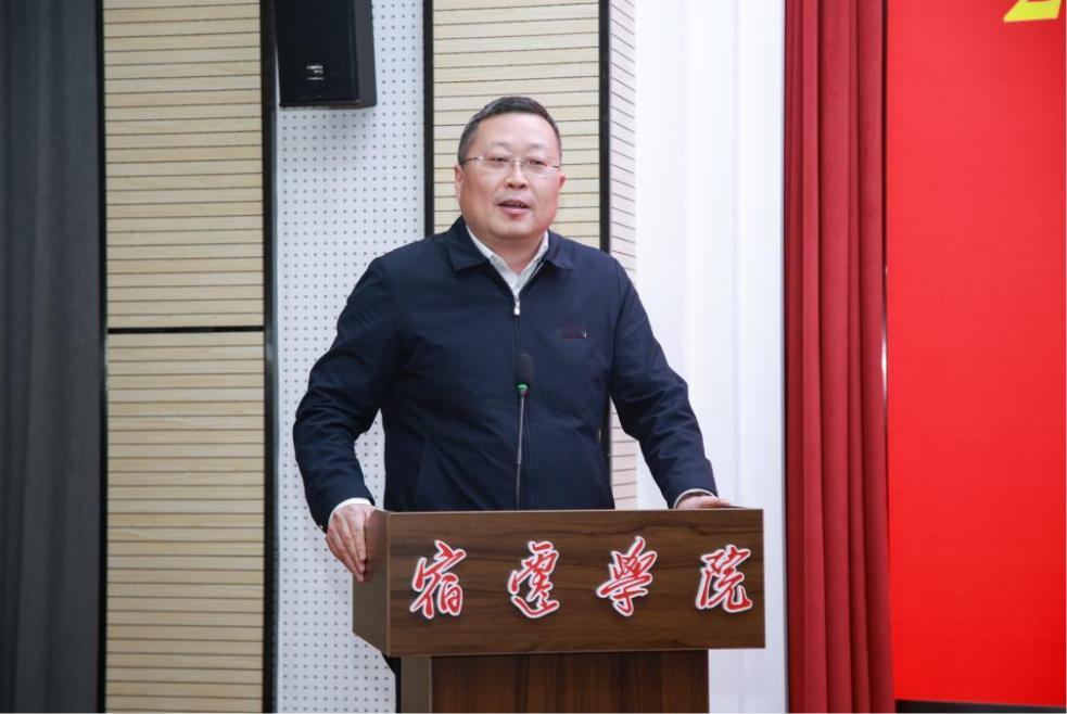宿迁学院75后副校长童毛弟逆袭，转任双一流院校南京信息工程大学副校长。

宿迁学