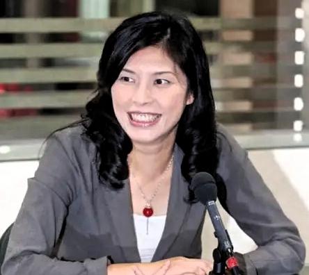 两股对立声音冲击台海，郑丽文备战九合一陷入两难
 
如今台海舆论场上出现两种完全
