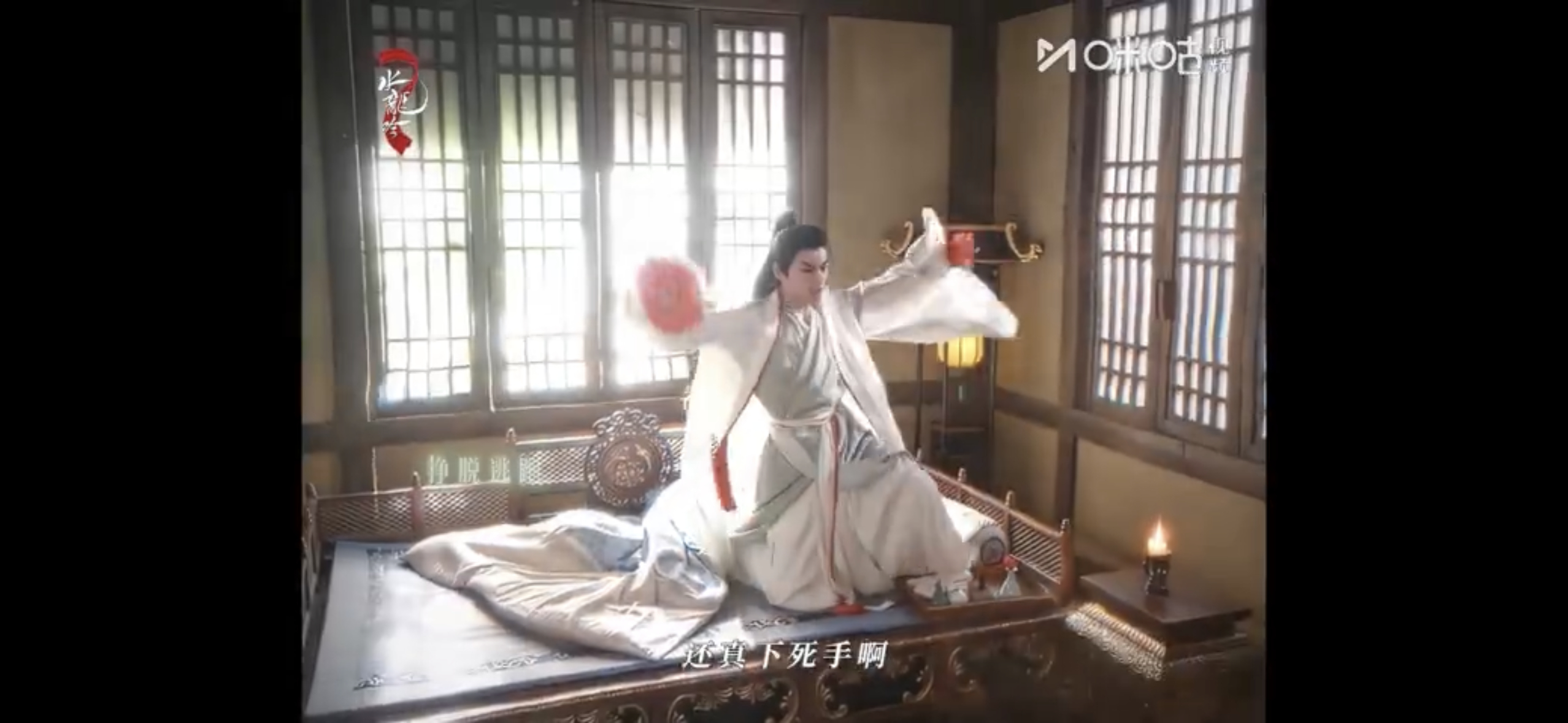 罗云熙[超话]罗云熙眼神一变都是戏唐俪辞破碎感与疯批感都拉满了 唐俪辞的破碎让人