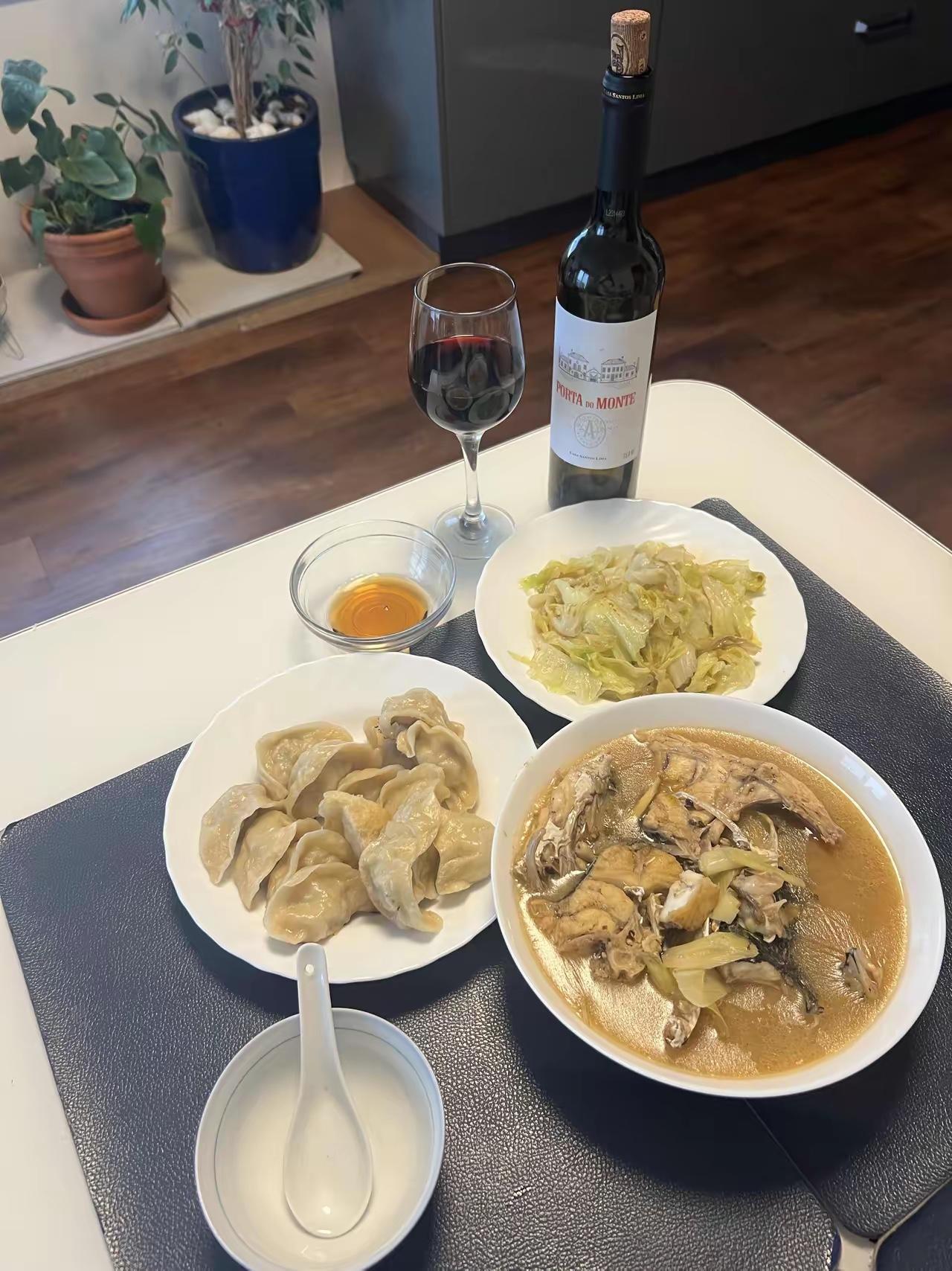 好喜欢这样的饮食以及氛围，感觉很享受！