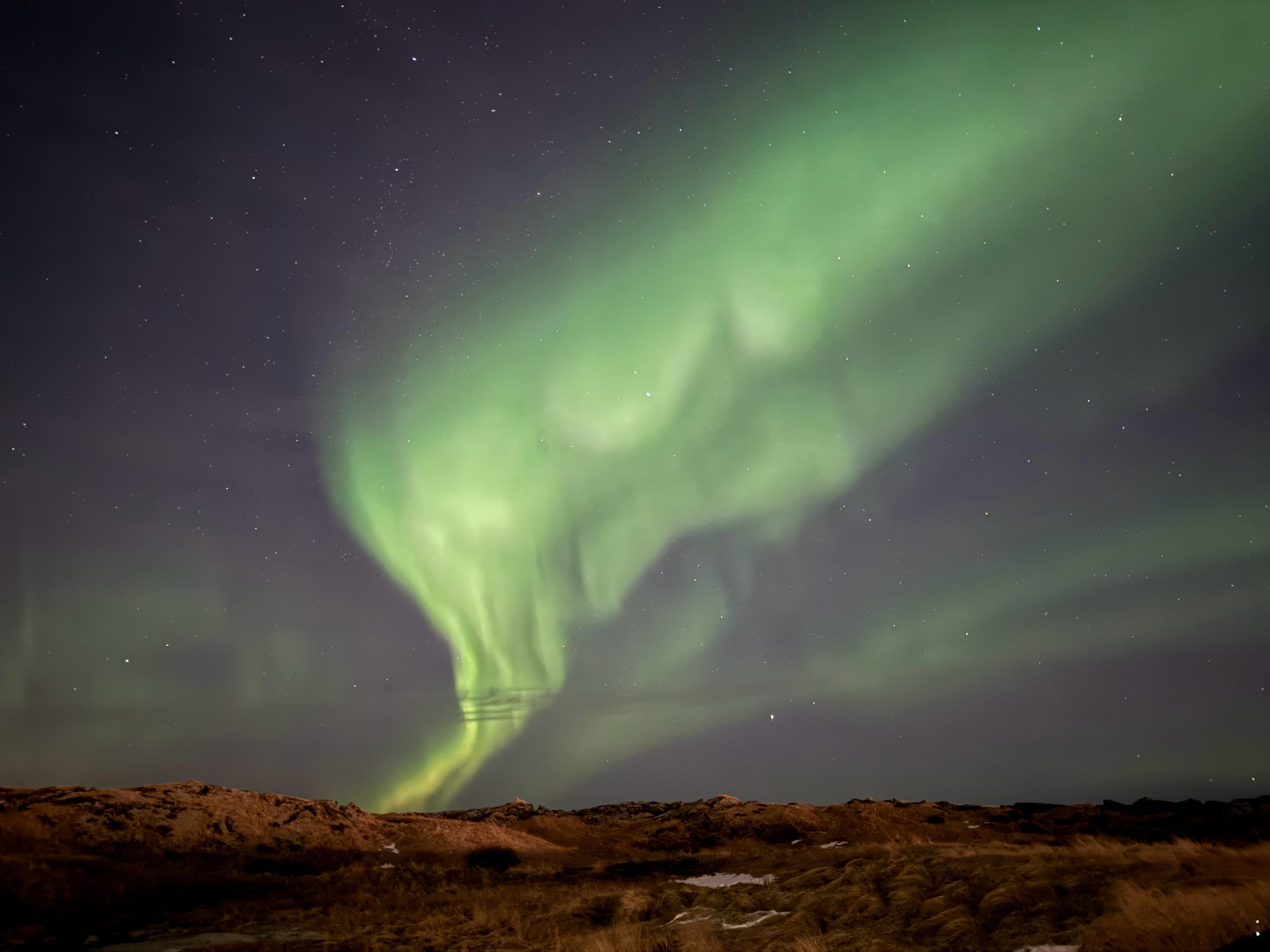 对着潘展乐拍的极光许愿肯定很灵，紫微星+极光双重buff，2025的最后一个月顺