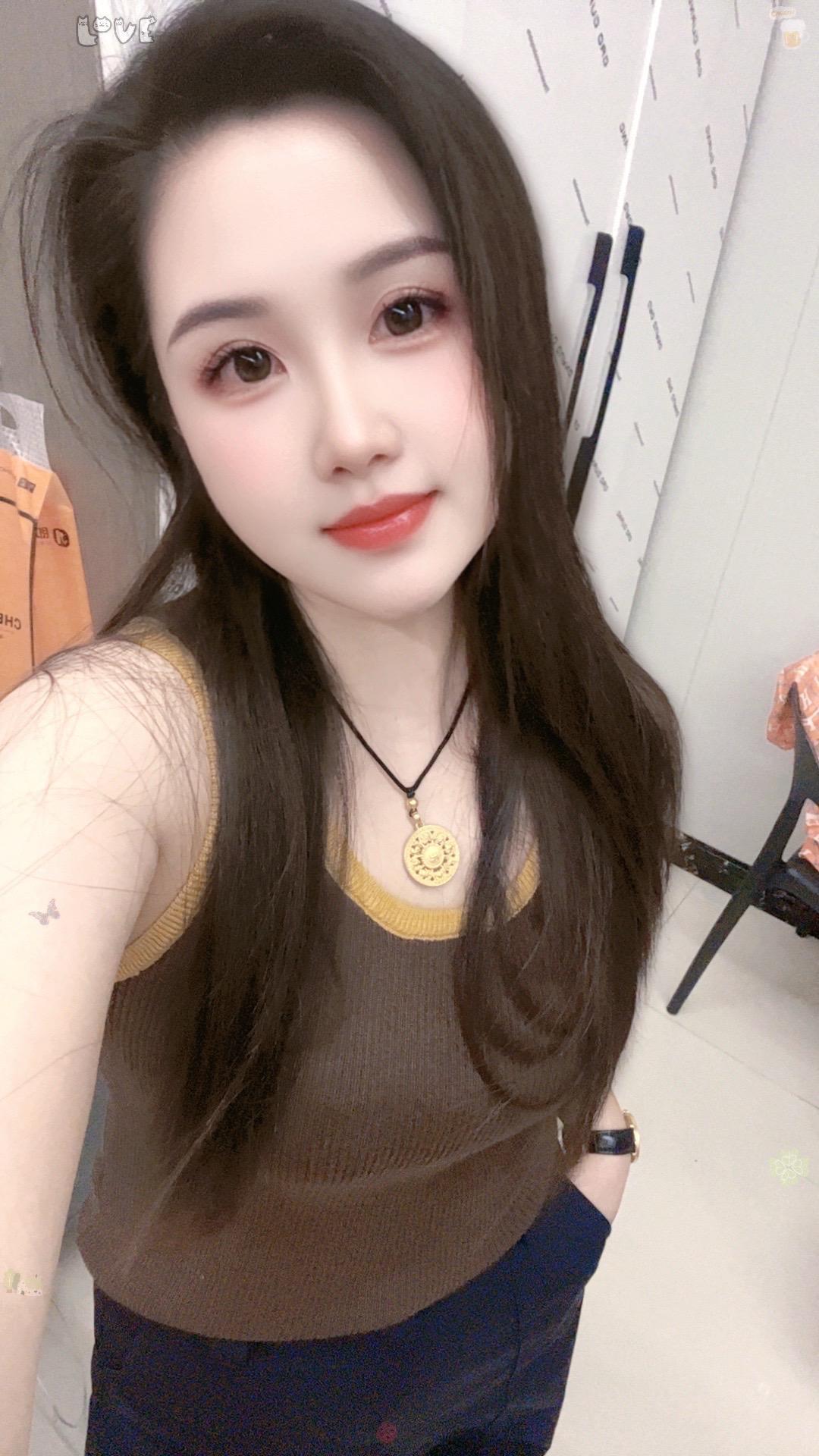 成年人的生活没有容易二字 牛马的一天结束了