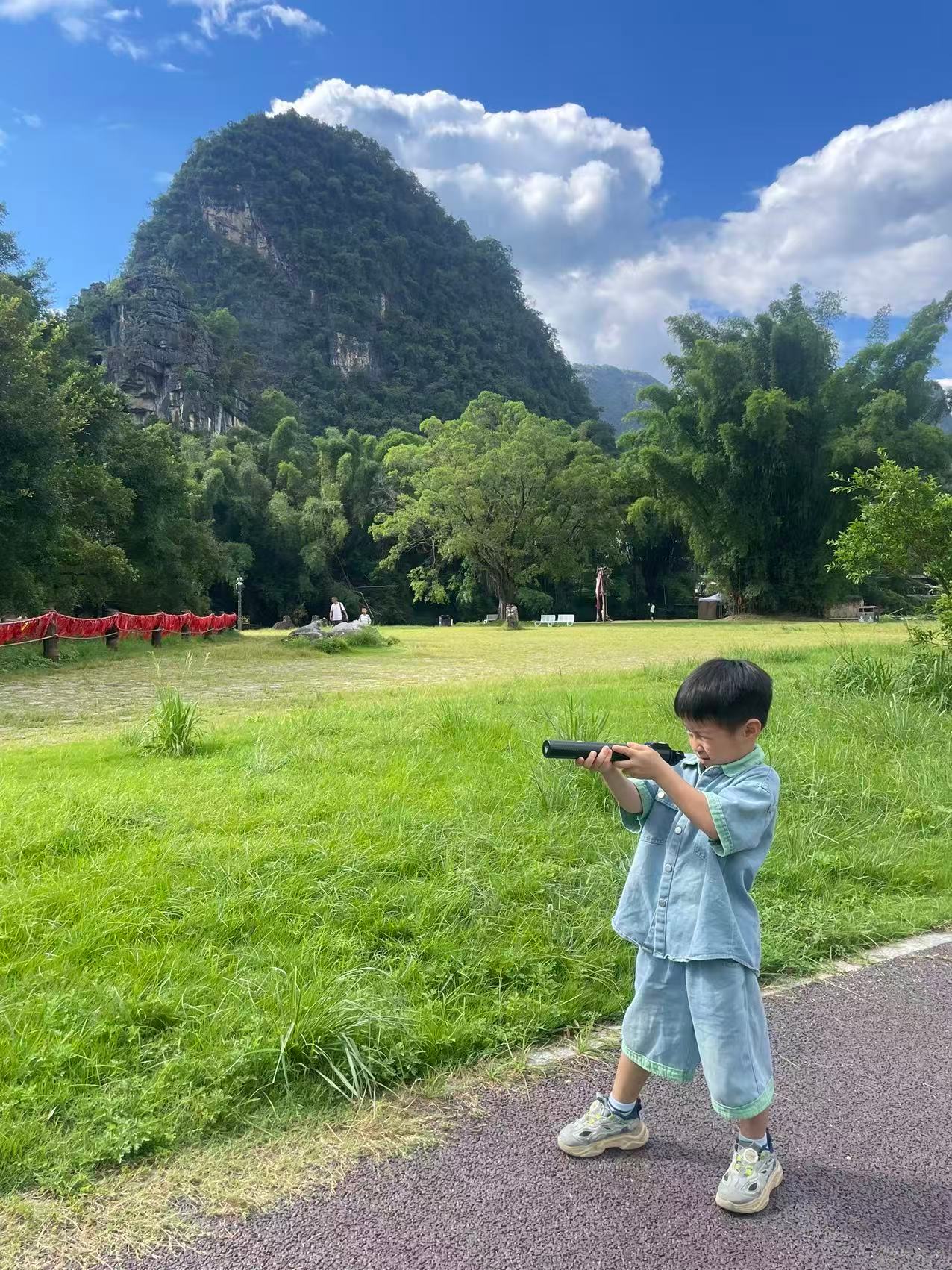 十一接力打卡十一居家打卡宝贝成长守护计划 ✈️分享一些小朋友的长途旅行好物从桂林