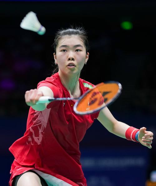国羽即将退役名将高昉洁轻松击败省队选手，顺利晋级下一轮

2026年亚洲锦标赛首