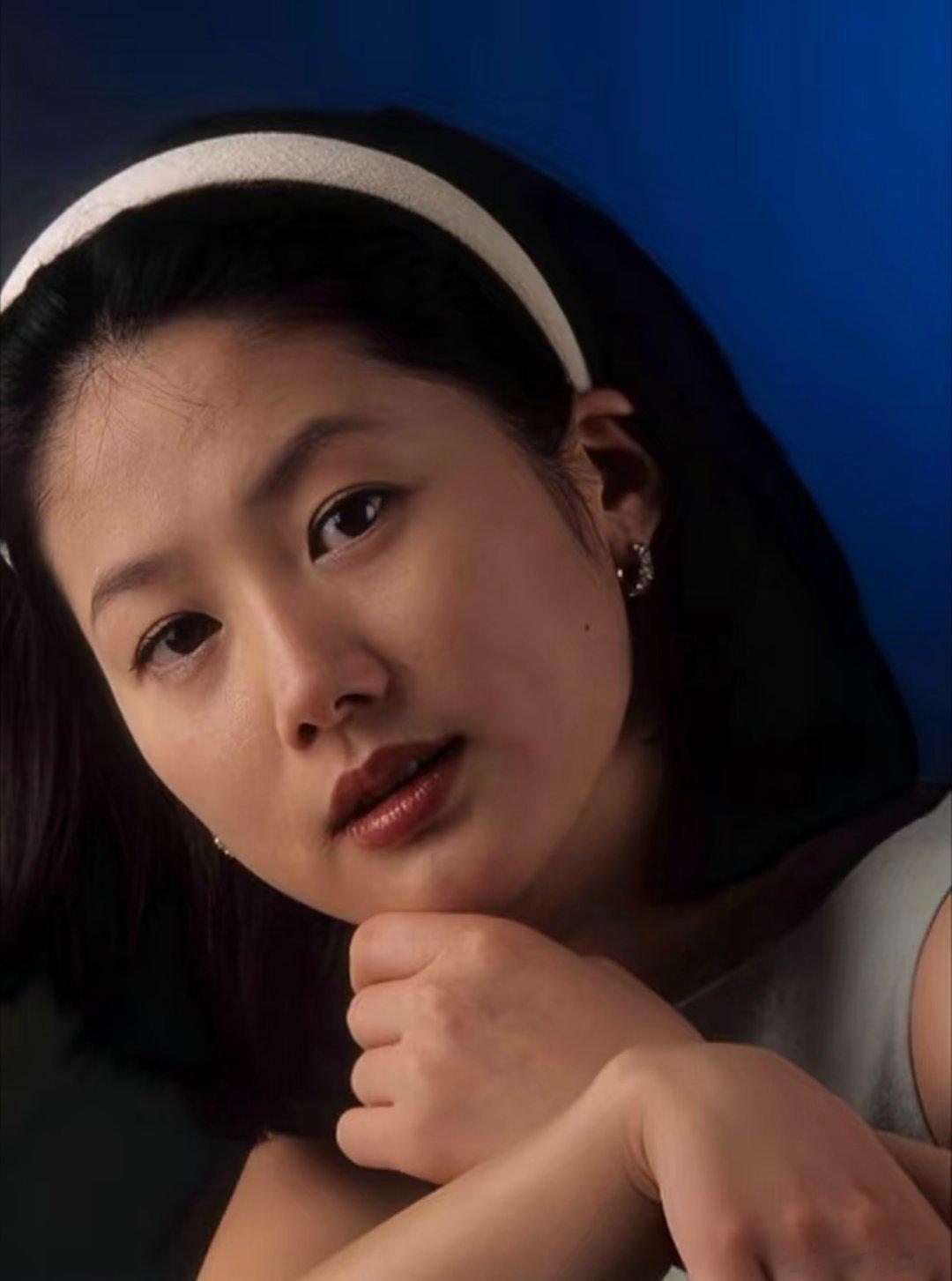 沈银河：发箍女孩鲜活的饱满的生动的美！ ​​​