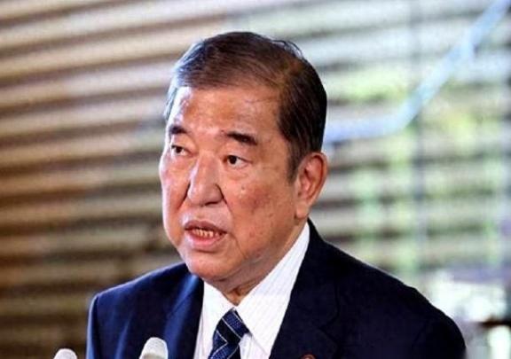 终于有个日本人，把窗户纸给捅破了。他说，日本别再做梦了，再打仗，国家可能就没了。