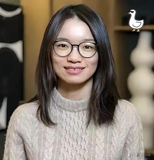 王虹这个人，完全经不起细究，因为仔细查一查就会发现，她实在是太令人敬佩了。这话听