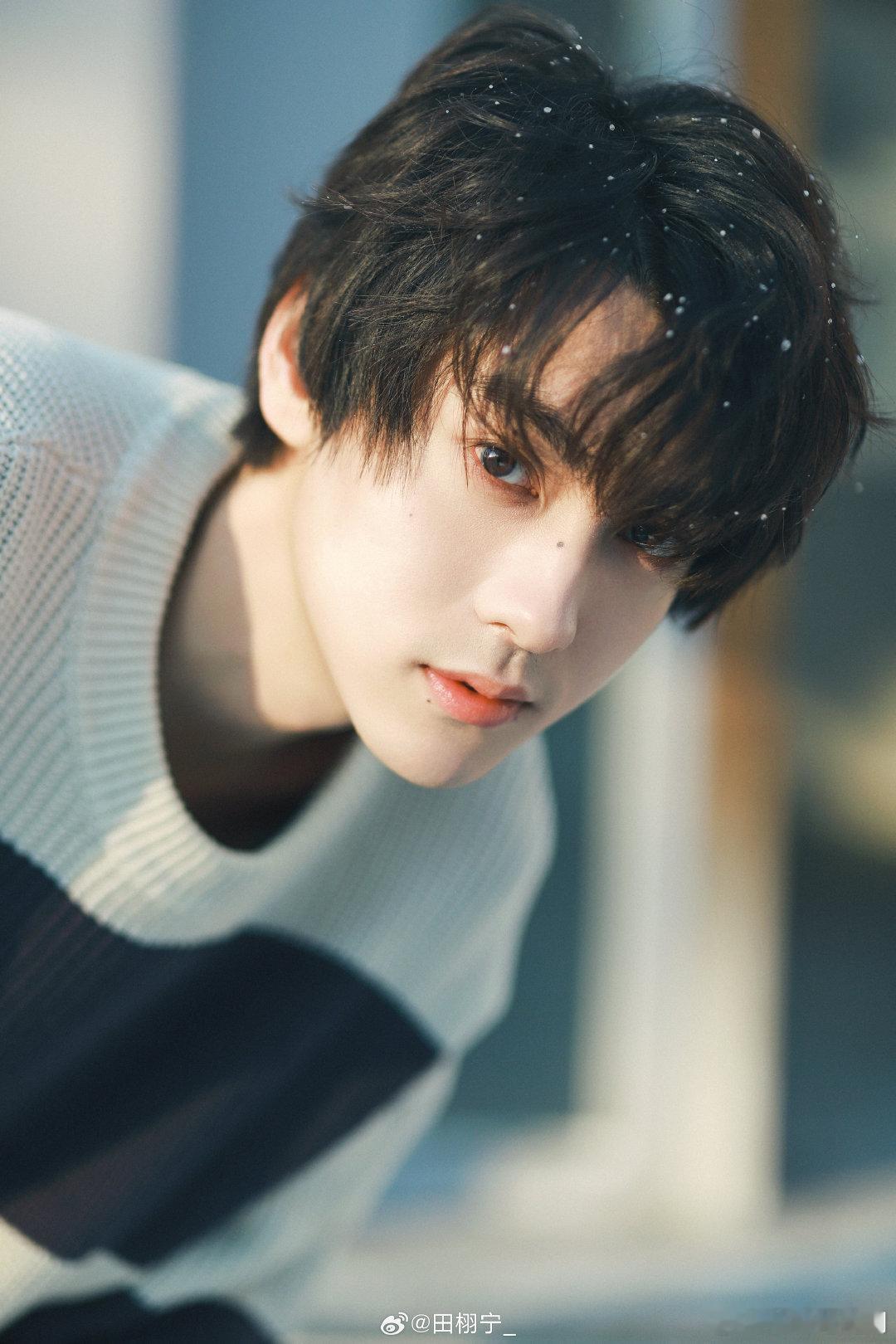 田栩宁崔灿时期还是一个清纯帅气的小奶狗耶⚡️ 
