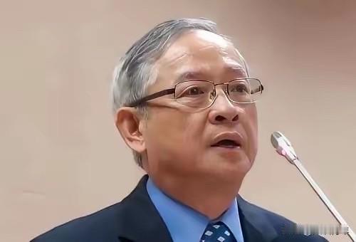 林郁方真的不要脸。林郁方亲美也就算了，还一副汉奸嘴脸，竟然大言不惭地说，大陆对台