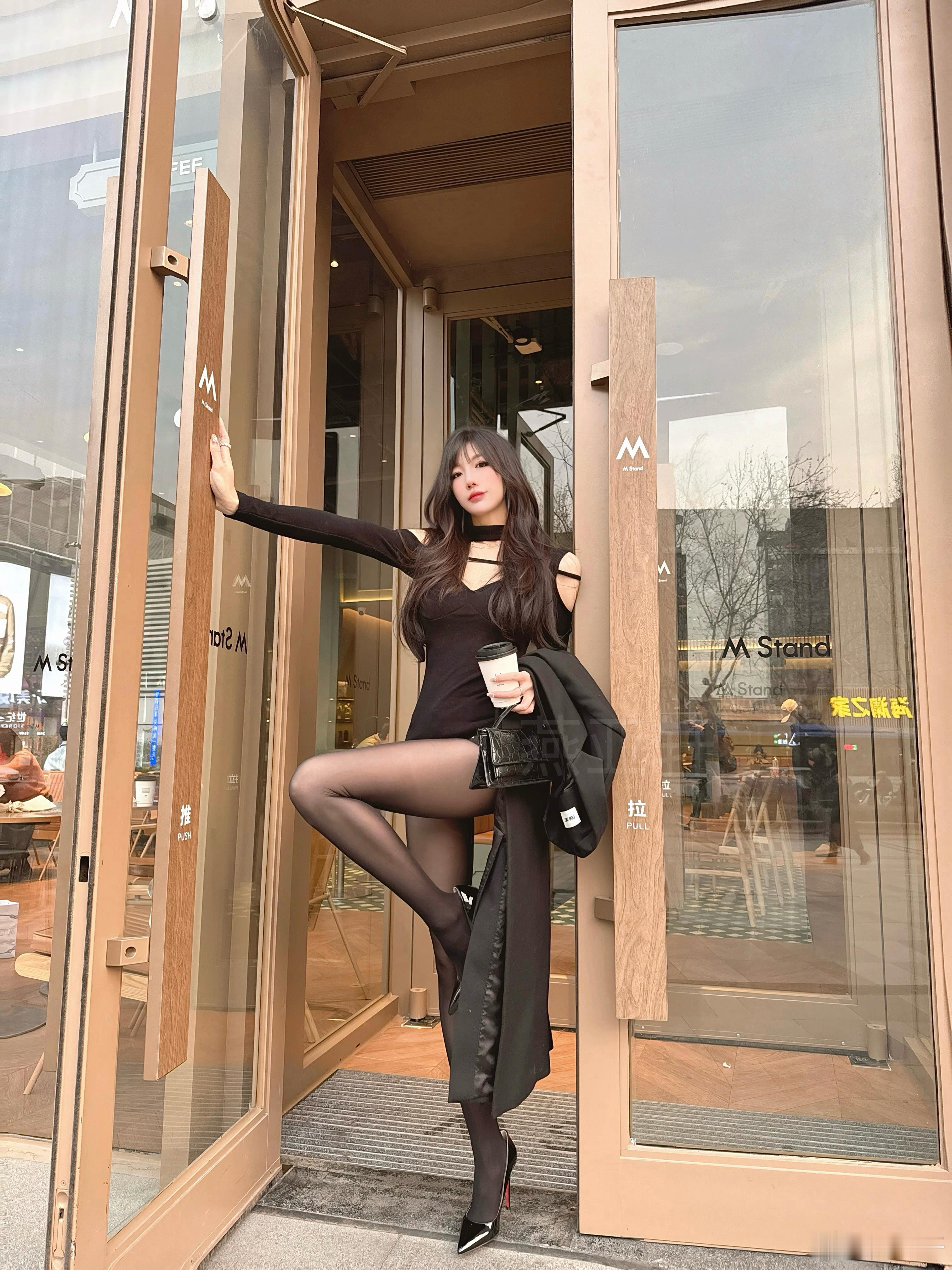 那么 明年见〰️2025我最爱的年度18图 放不开啦💕明年多运动 多拍照 继续