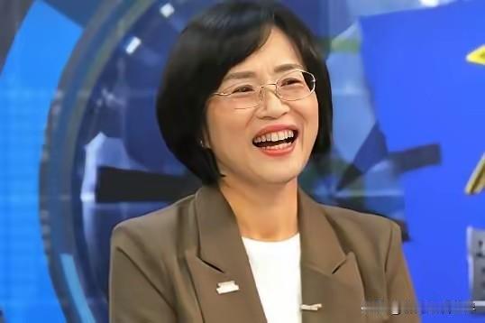 两次采访沈伯洋，一次采访苏巧慧，为什么赵少康这么明目张胆地给蓝营递刀子？聊湾区看