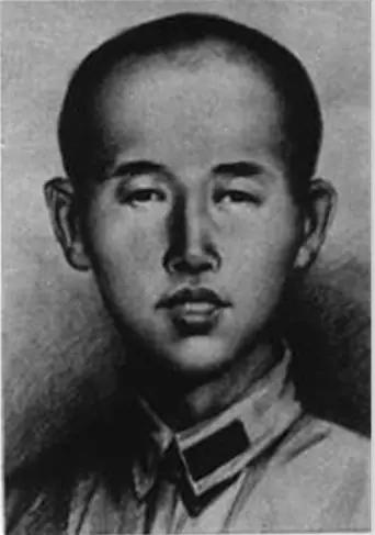 1932年2月，张赤男任红十一师政治委员，率该师攻打江西石城新城，掩护彭德怀率三