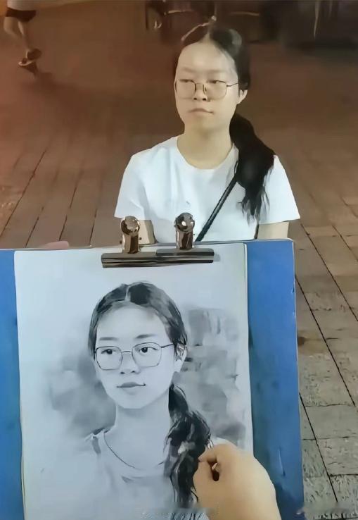 这不叫艺术，这叫人情世故！ ​​​