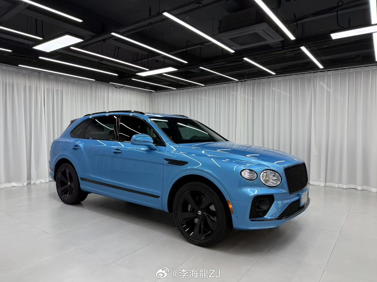 美版宾利Bentayga-V8T仅5000公里-2025年上牌！一手车喜欢的不要