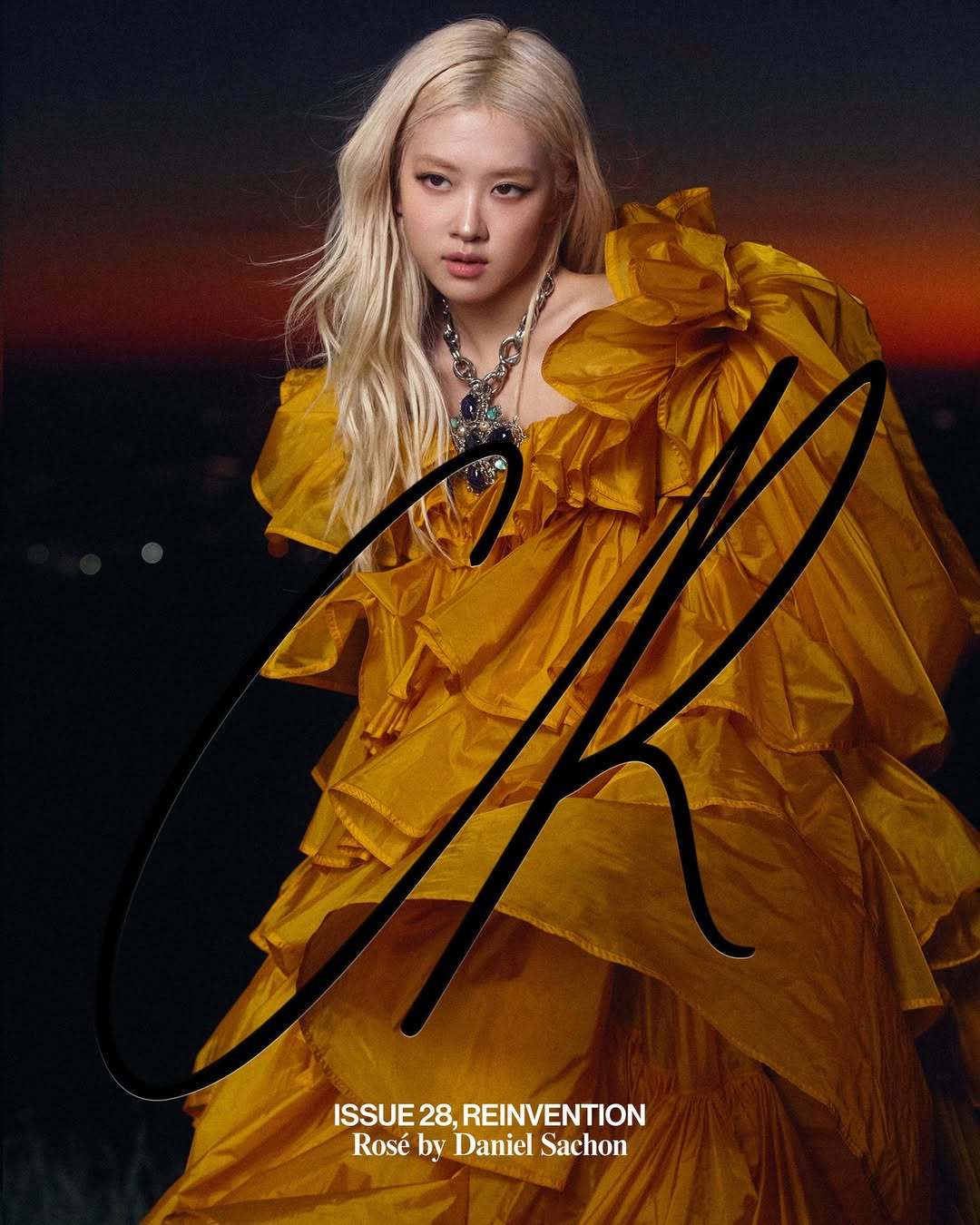 260320 crfashionbook更新Rosé春夏刊封面📸哇靠完全艺术!