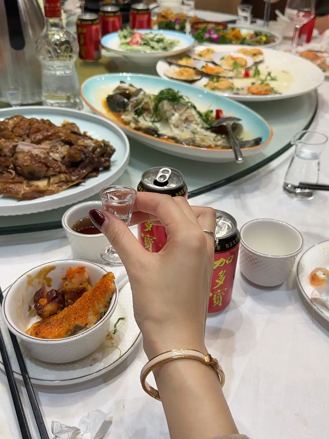 马年 我就一个目标 放自己一马 新的一年 我依然不做任何规划 反正命运也不听我的