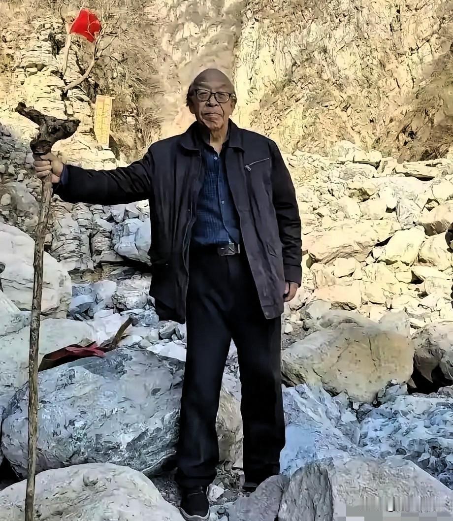 “太有毅力了！”河北，一81岁老人退休后为了打发时间，不跳广场舞，不刷手机，花1