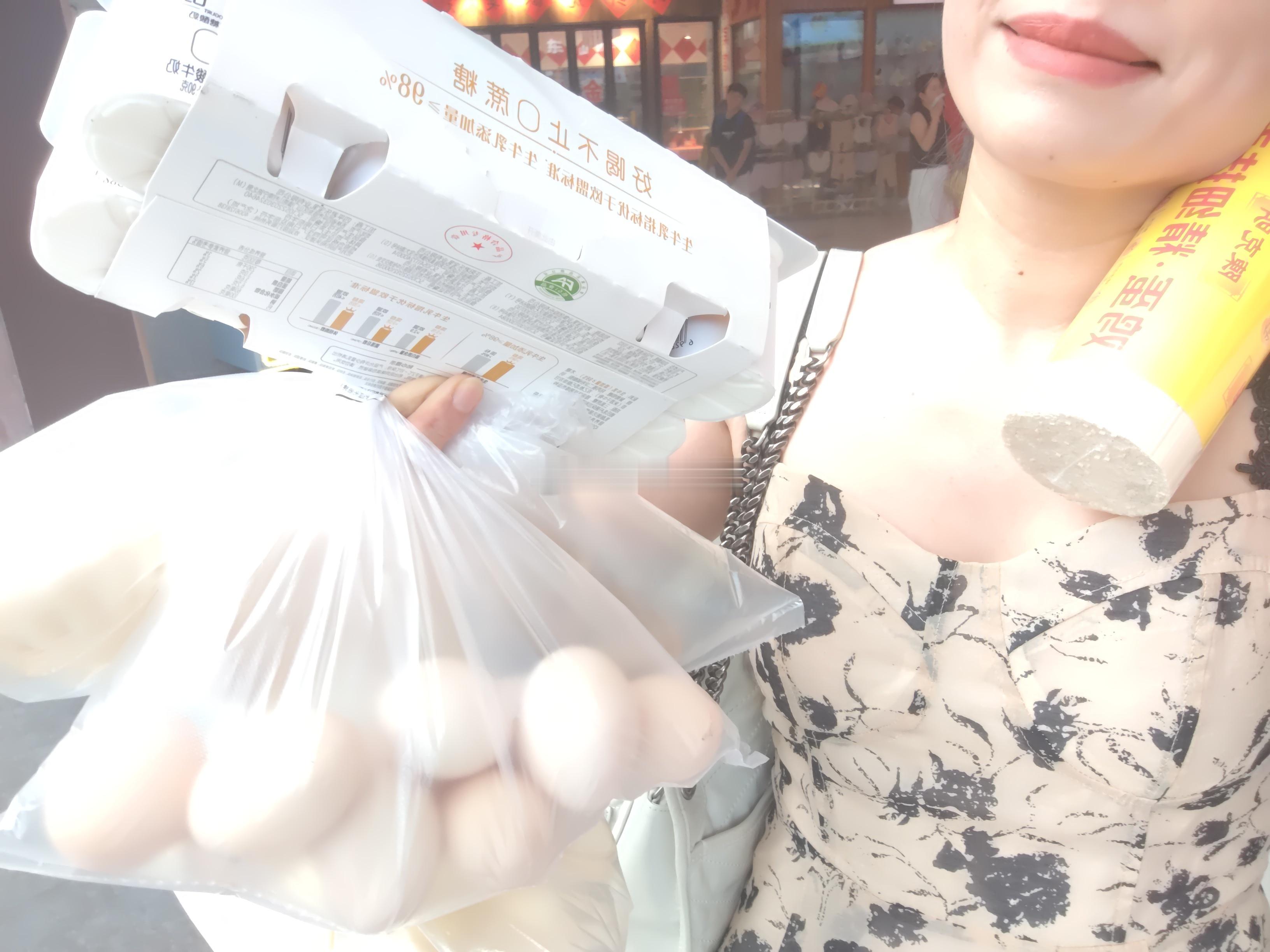 买这么多都没有买塑料袋主打一个该省省该花花