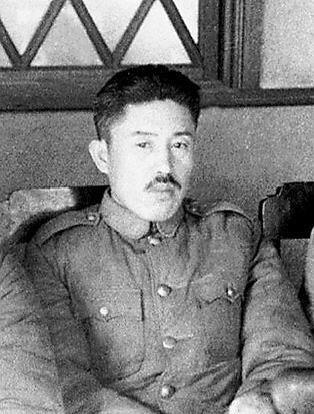 1950年，周总理请郑洞国吃饭，还问他：“如果我们出兵朝鲜，能打赢美军吗？”郑洞