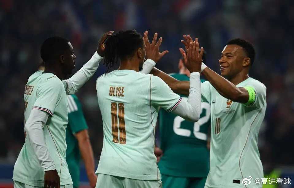 3-1！法国派最强阵完胜世界第70 拜仁1.5亿飞翼戴帽 姆巴佩失单刀在北京时间