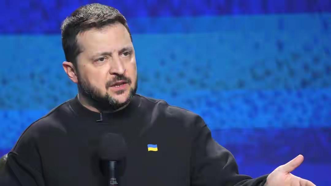 俄军在乌克兰战场有诸多战术创新：

  • 光纤制导无人机战术：2024年春季起