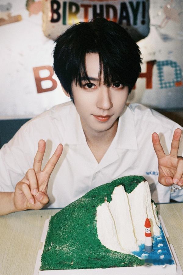 生日快乐🍰 