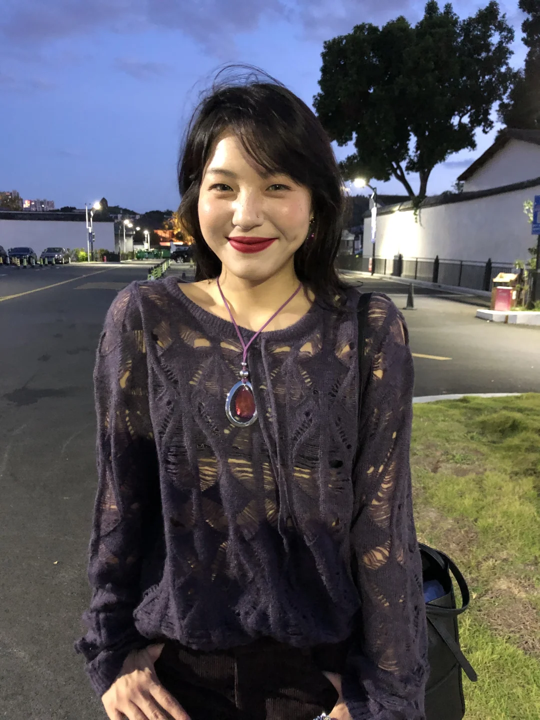 加拿大人的反义词是加拿小孩