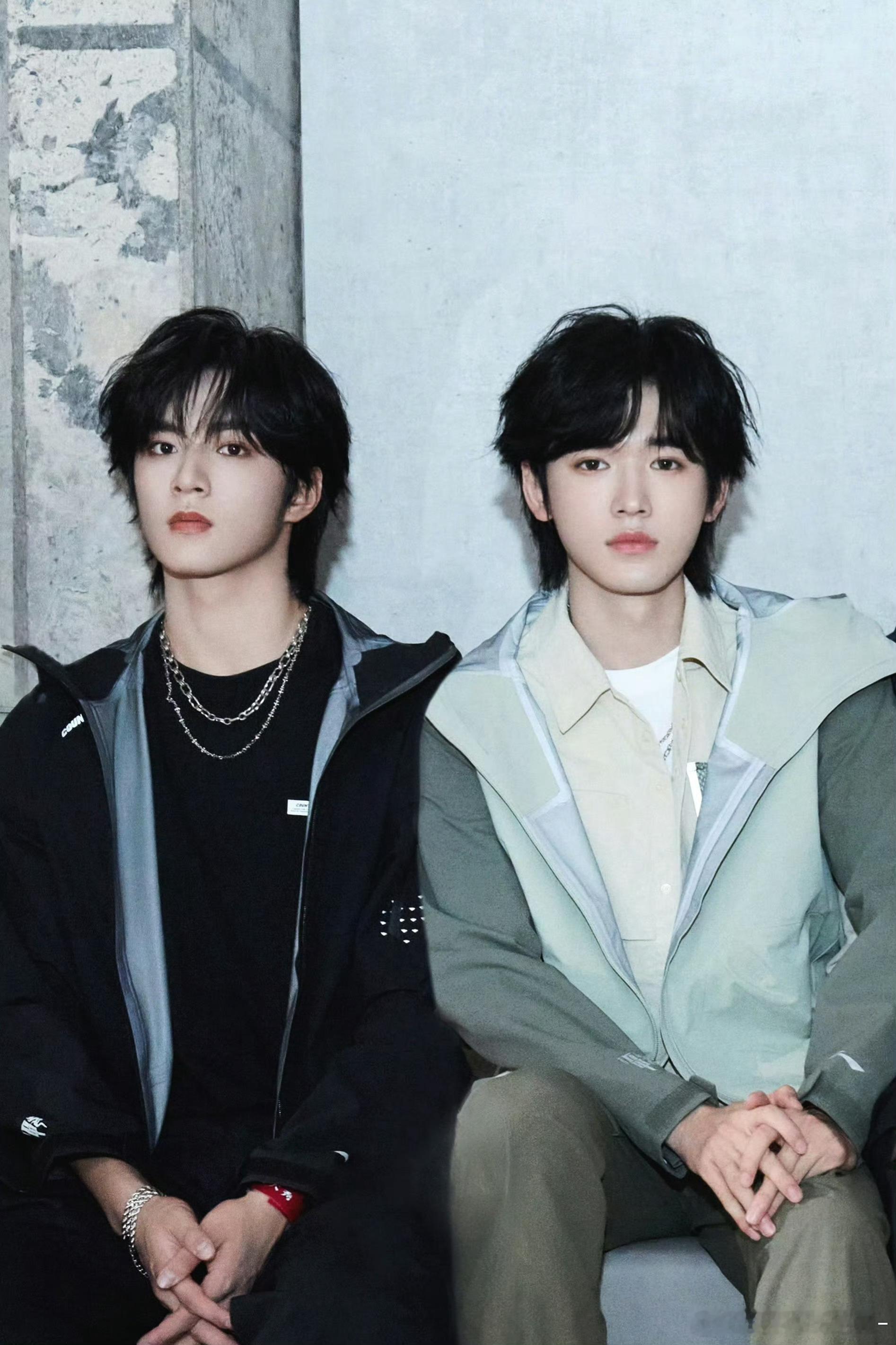 文轩 🐺🐟文轩世界第一初恋 “你爱我还是他~”“换首歌吧 ，求你了”烟花升停