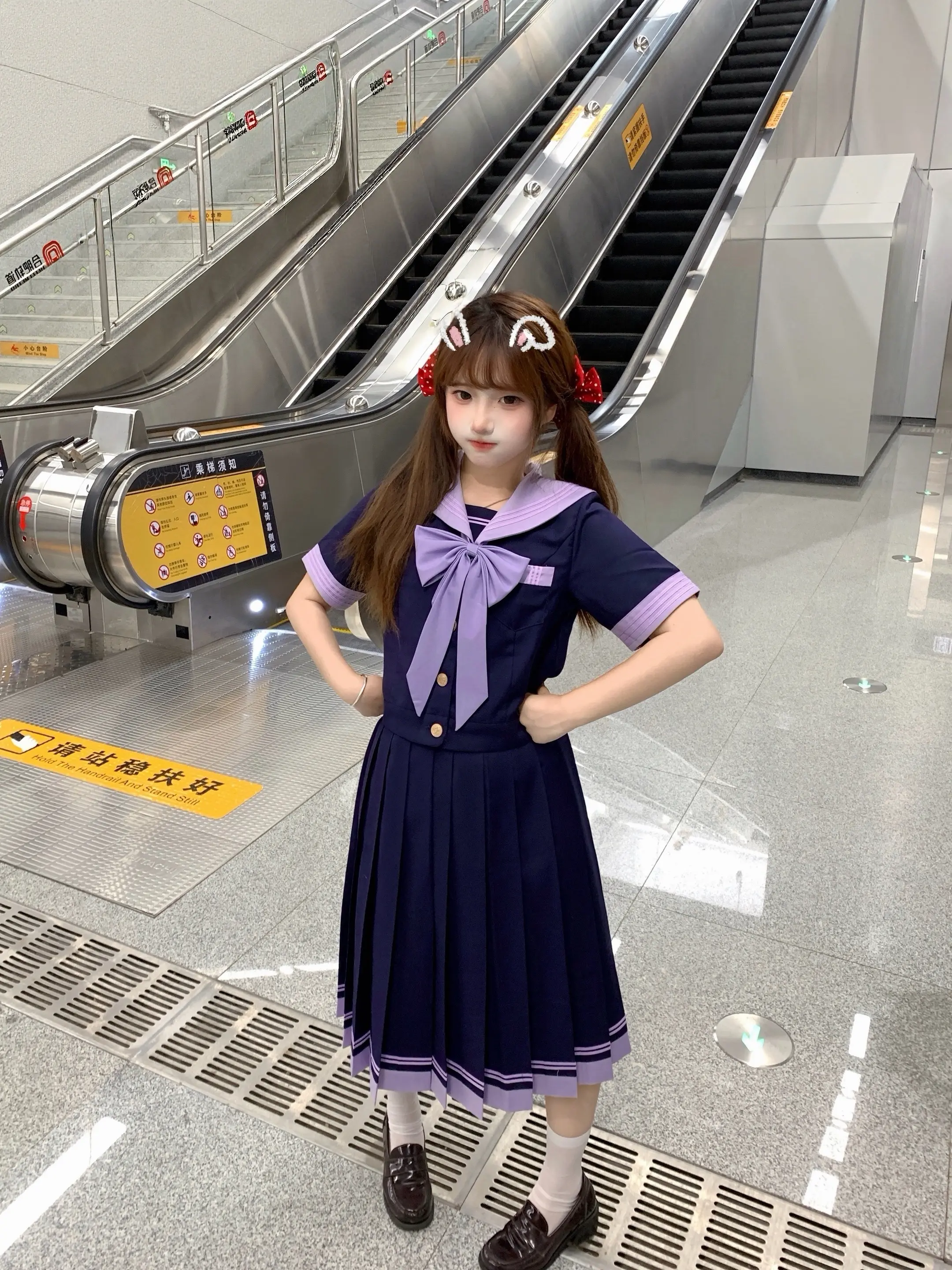 我只是一个可爱的女孩 抱歉！[ㆆ⩊ㆆ]