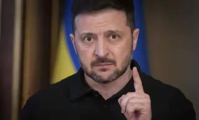 俄美已抛开乌克兰直接接触，美方态度也从“最后通牒”转向施压乌方！核心剧本由俄美主