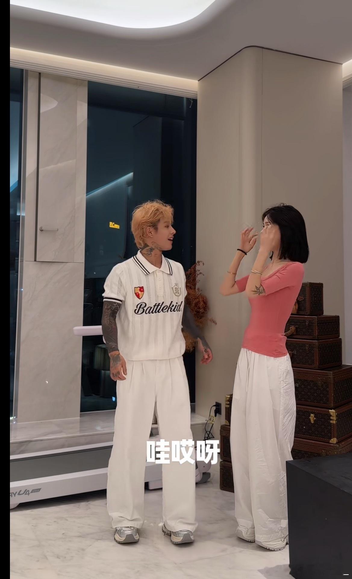 殷世航与傲娇美身高殷世航与傲娇美身高，穿鞋和不穿鞋区别 