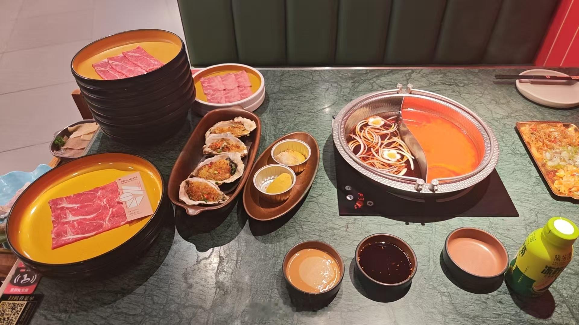 年纪大了吃自助餐真的不划算，没吃多少就吃不下了