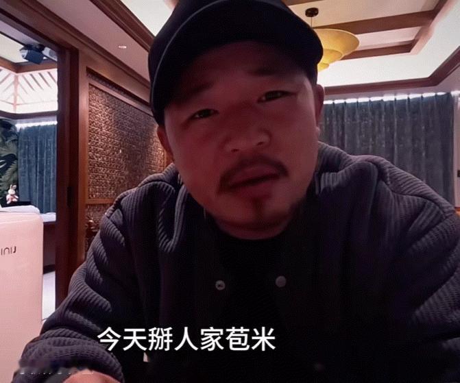 #山取更新了#掰苞米，欺负小蛇，打含羞草巴掌这都是真的！但是长的像鹿晗这事我们坚