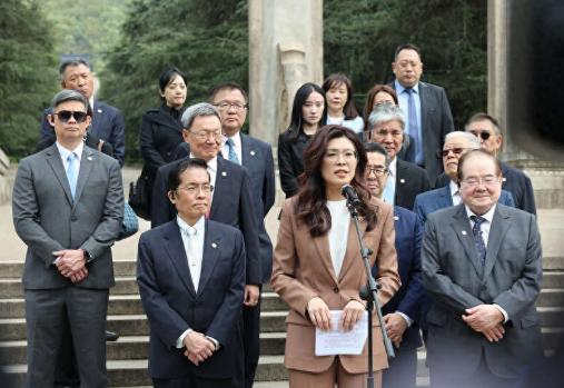 炸了！台独彻底凉透，赖清德支持率暴跌破3成，昔日反中派连夜转向求和！

最近台湾