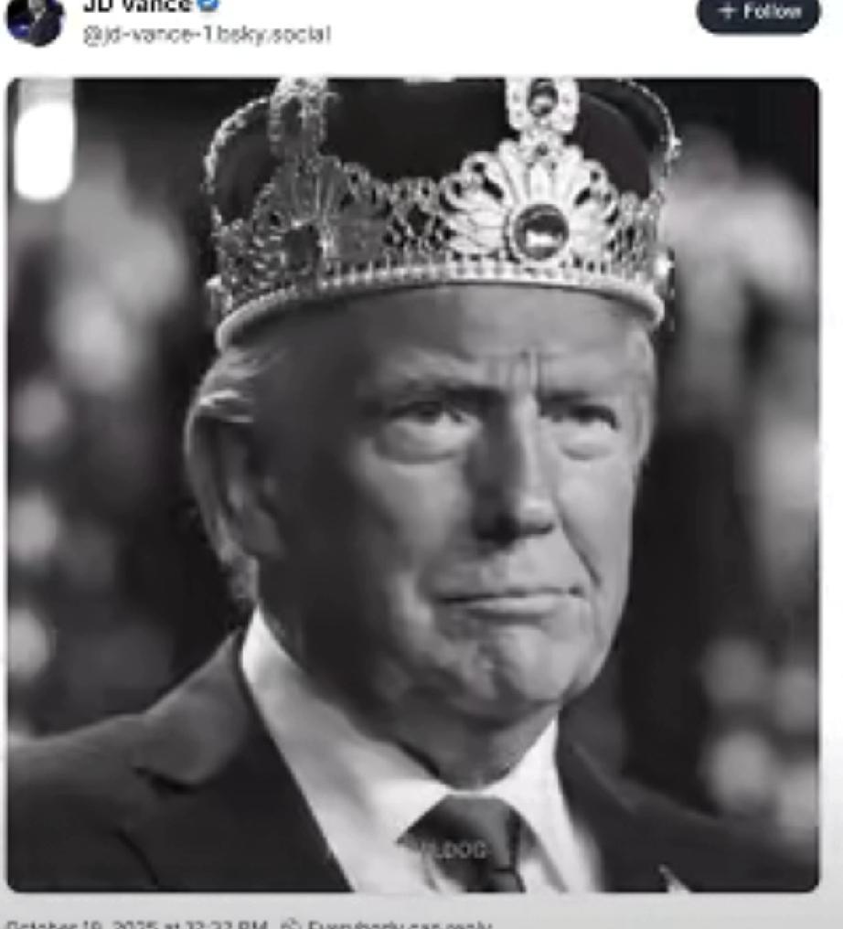 现在美国彻底乱了，全美所有的州都开始了游行，而他们的口号只有一个就是反对特朗普。