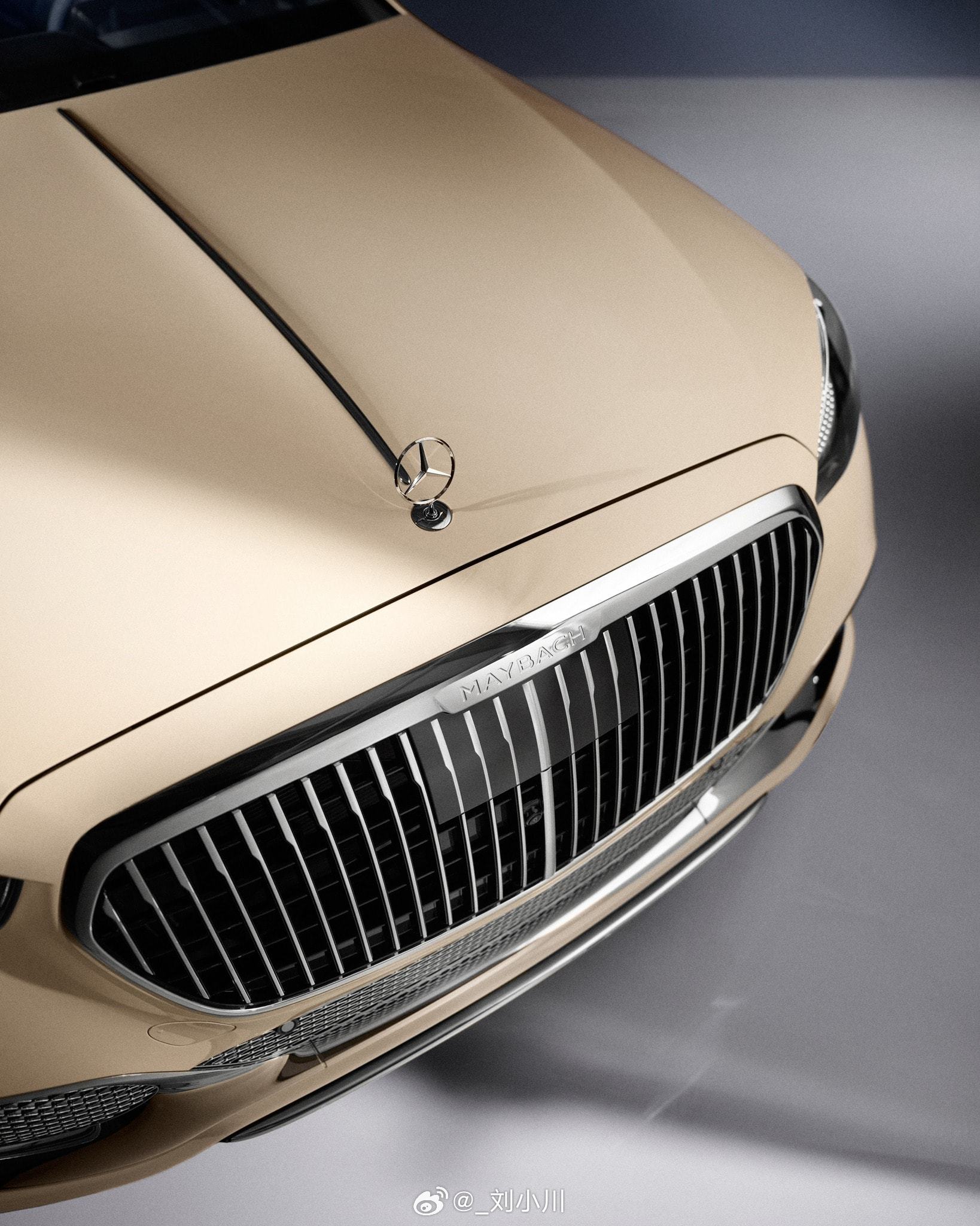 勒布朗·詹姆斯的迈巴赫S680 这是勒布朗·詹姆斯的梅赛德斯-迈巴赫S680，V