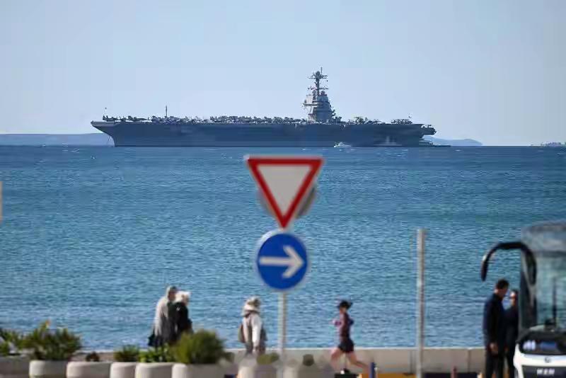 美媒：“福特”号航母将于近日撤离中东返美据美国多家媒体29日援引美官员话报道称，