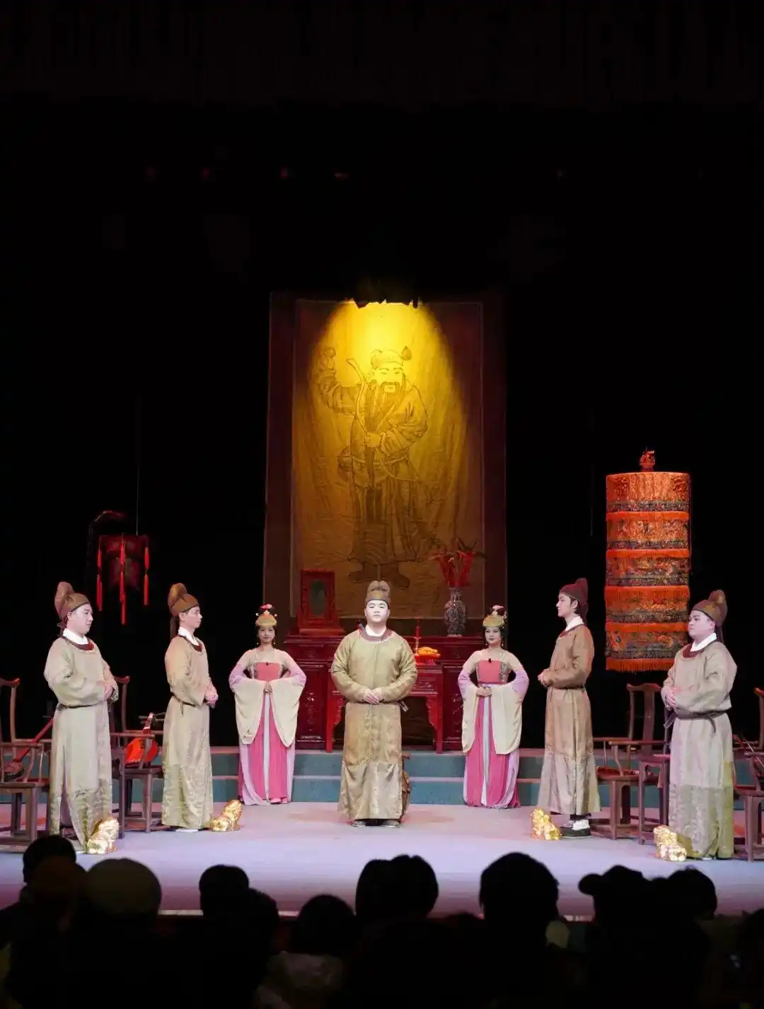 过年行情不好，放假十天不炒股一天少亏三千，十天下来少亏三万？这样想想放假很有价值