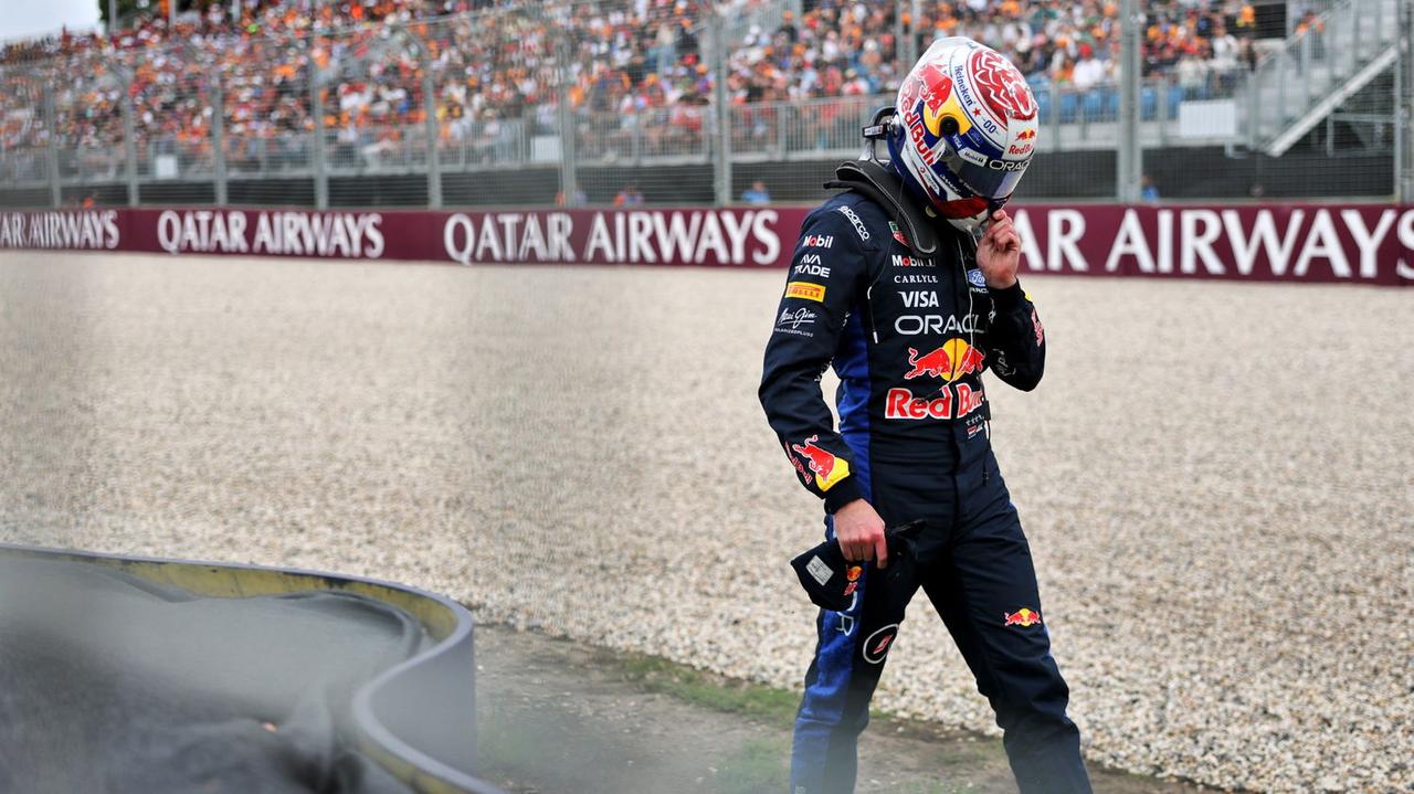 F1上海站的车手消息？
红牛评估马克斯・维斯塔潘的去留态度
—— 因他炮轰F1新